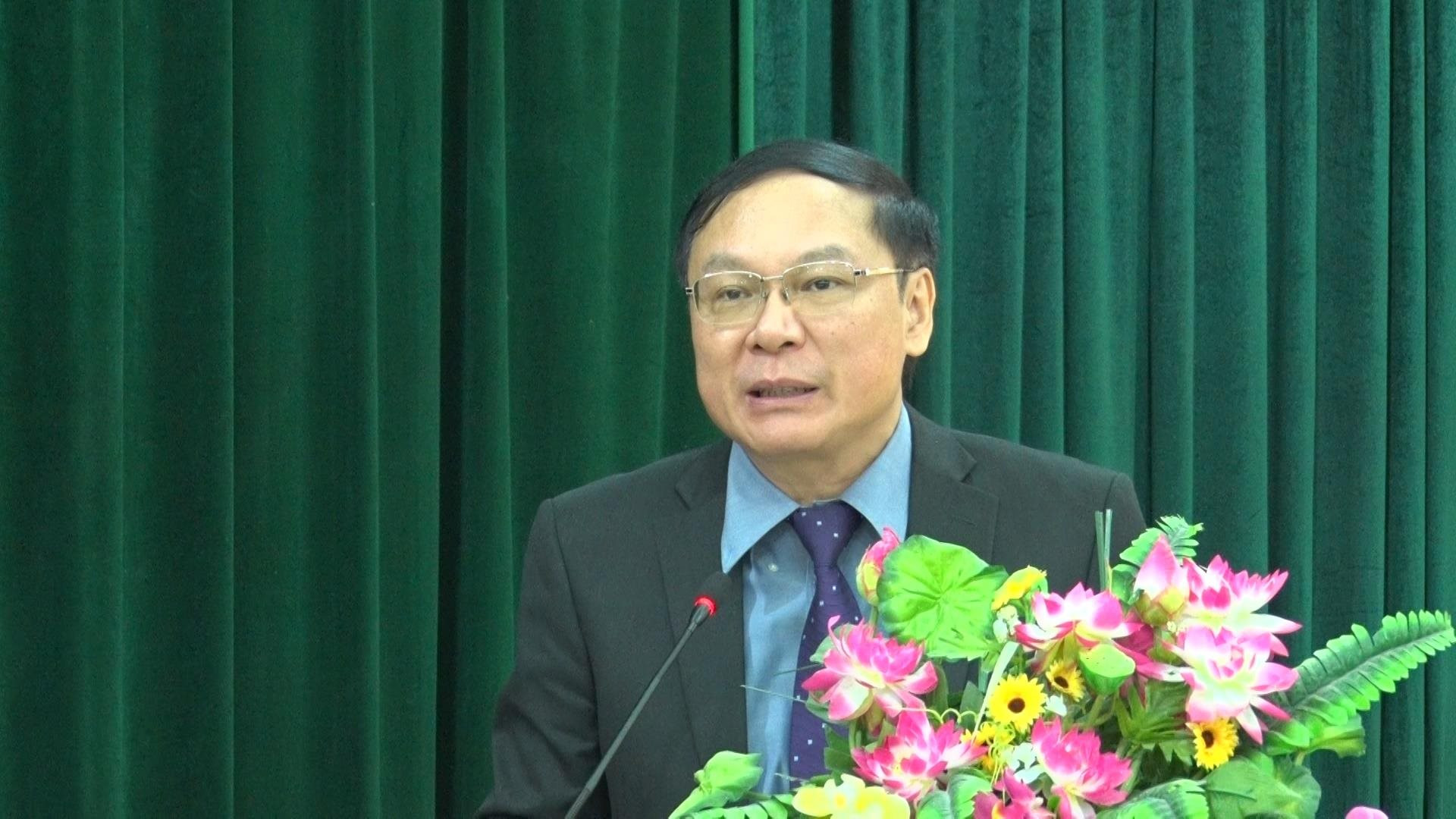 thu-truong.jpg